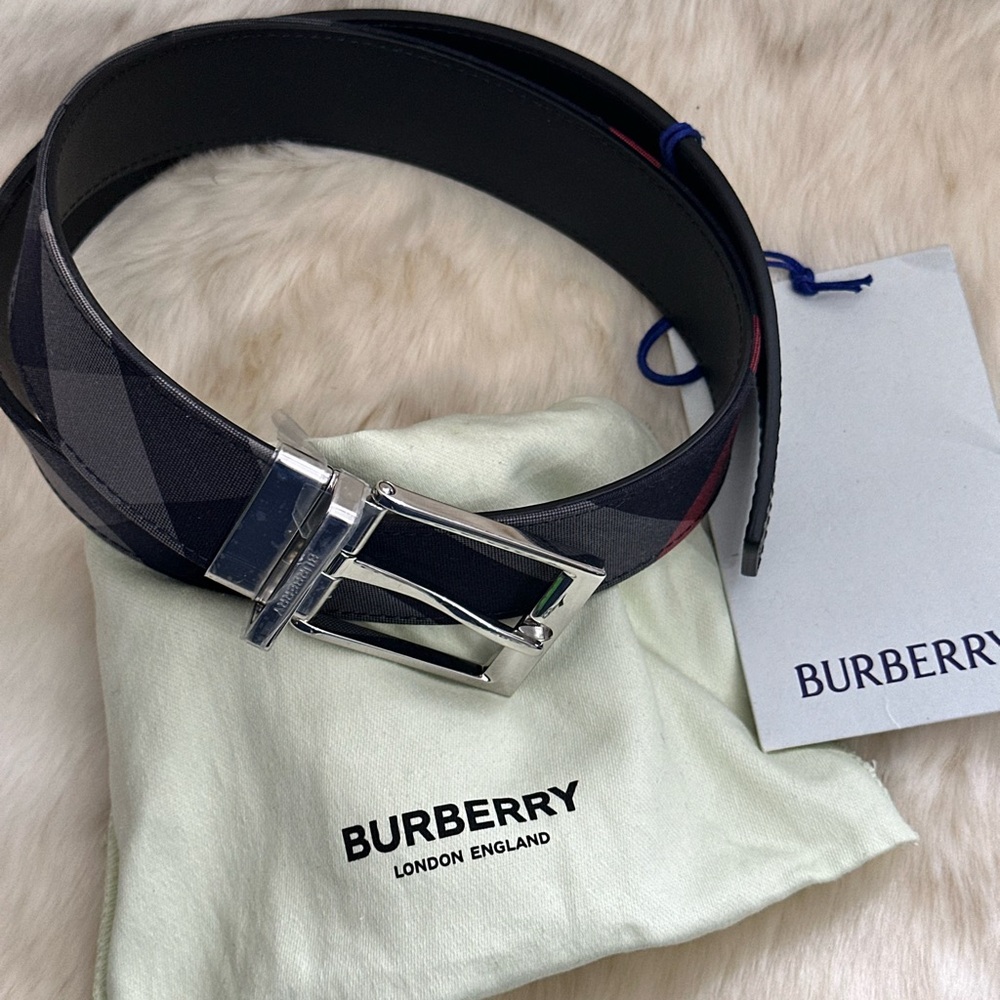 Burberry Reversible Black Belt (Unisex)